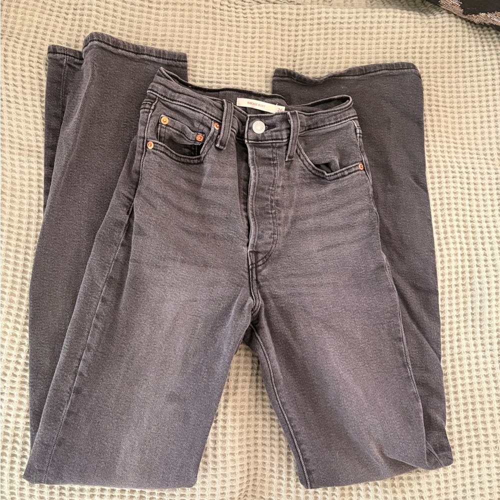 Levi’s women’s ribcage jeans
